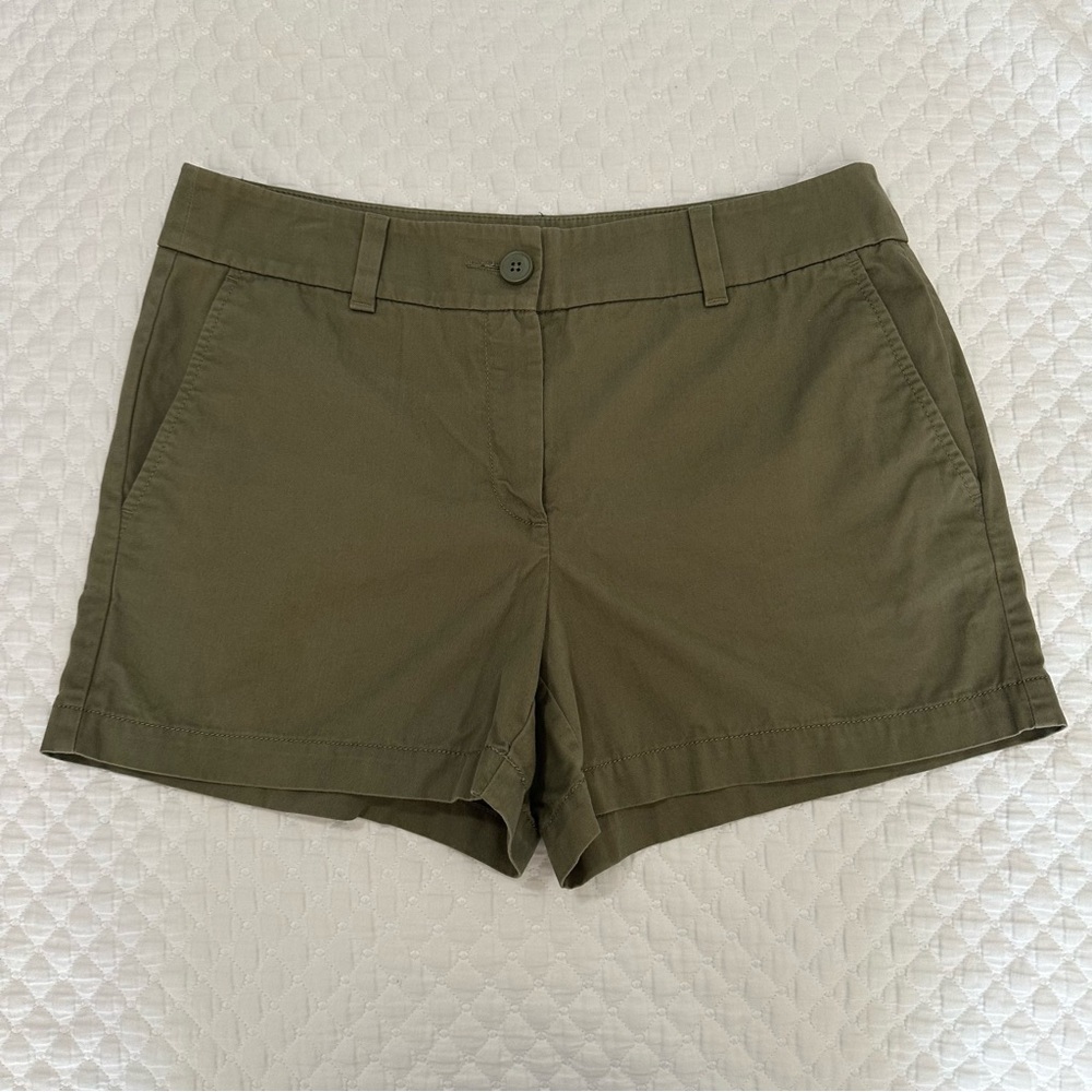LOFT Outlet Green 4” Shorts